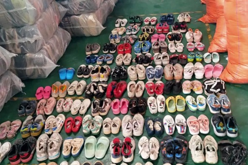 used-children's-shoes